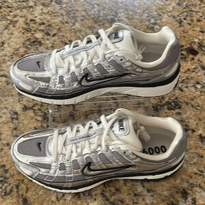 Nike P-6000 Metallic Silver(Brand New-Never wore)